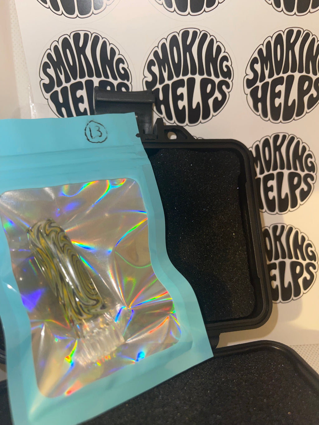 Sabai Glass Tip Light Green and Yellow Wave Rettichello Pattern