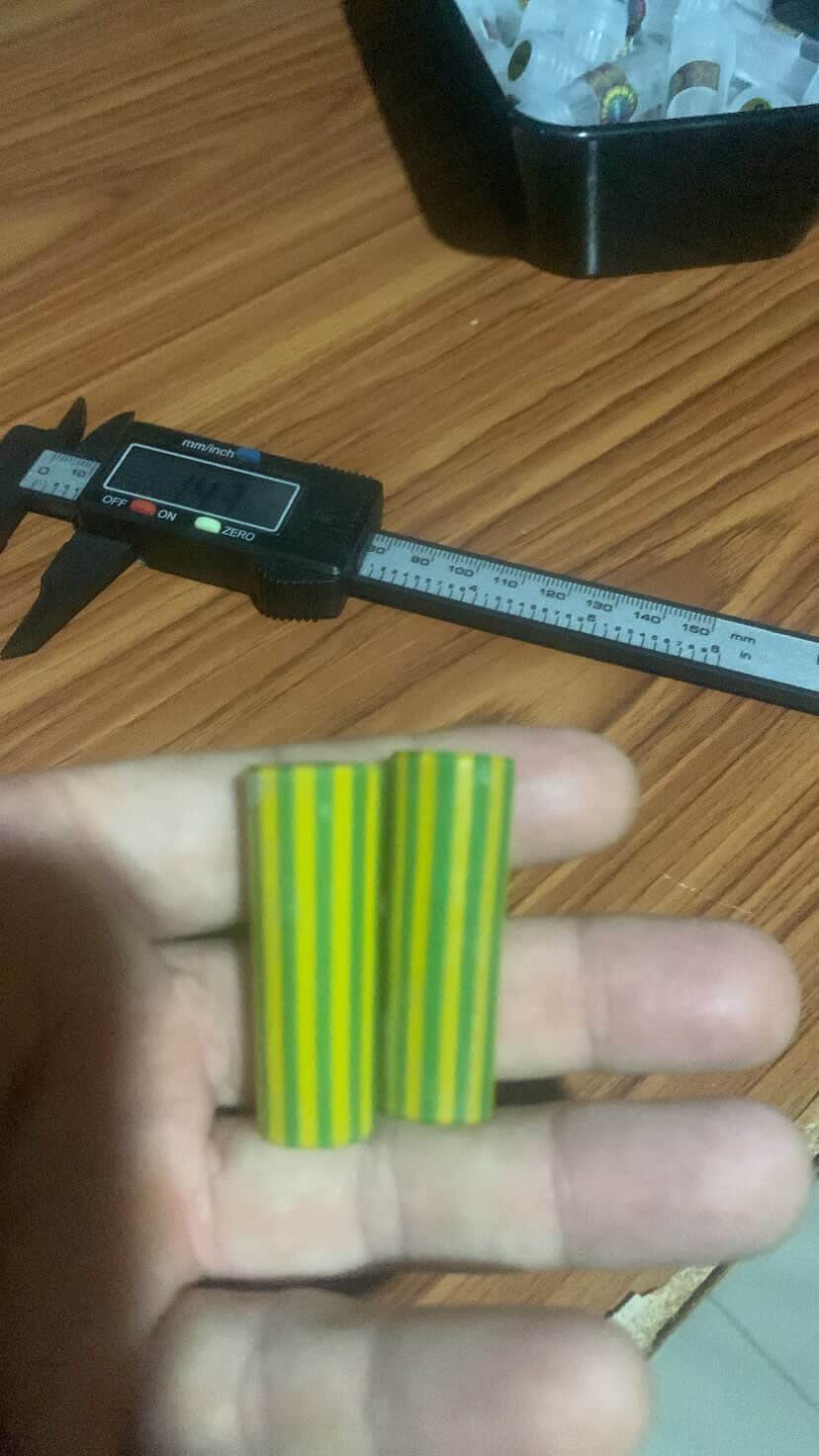 Sabai Glass Tip - Bi Colour Yellow and Green